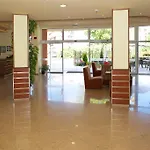 Otel Veris 3*
