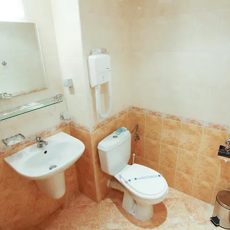 Veris Hotel