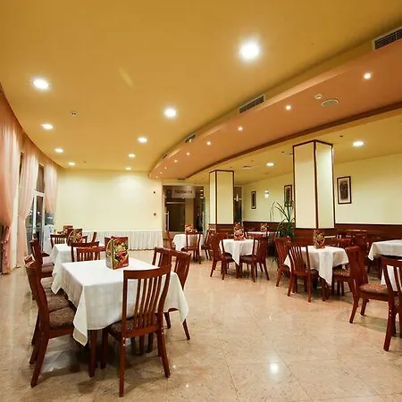 Отель Veris Солнечный берег